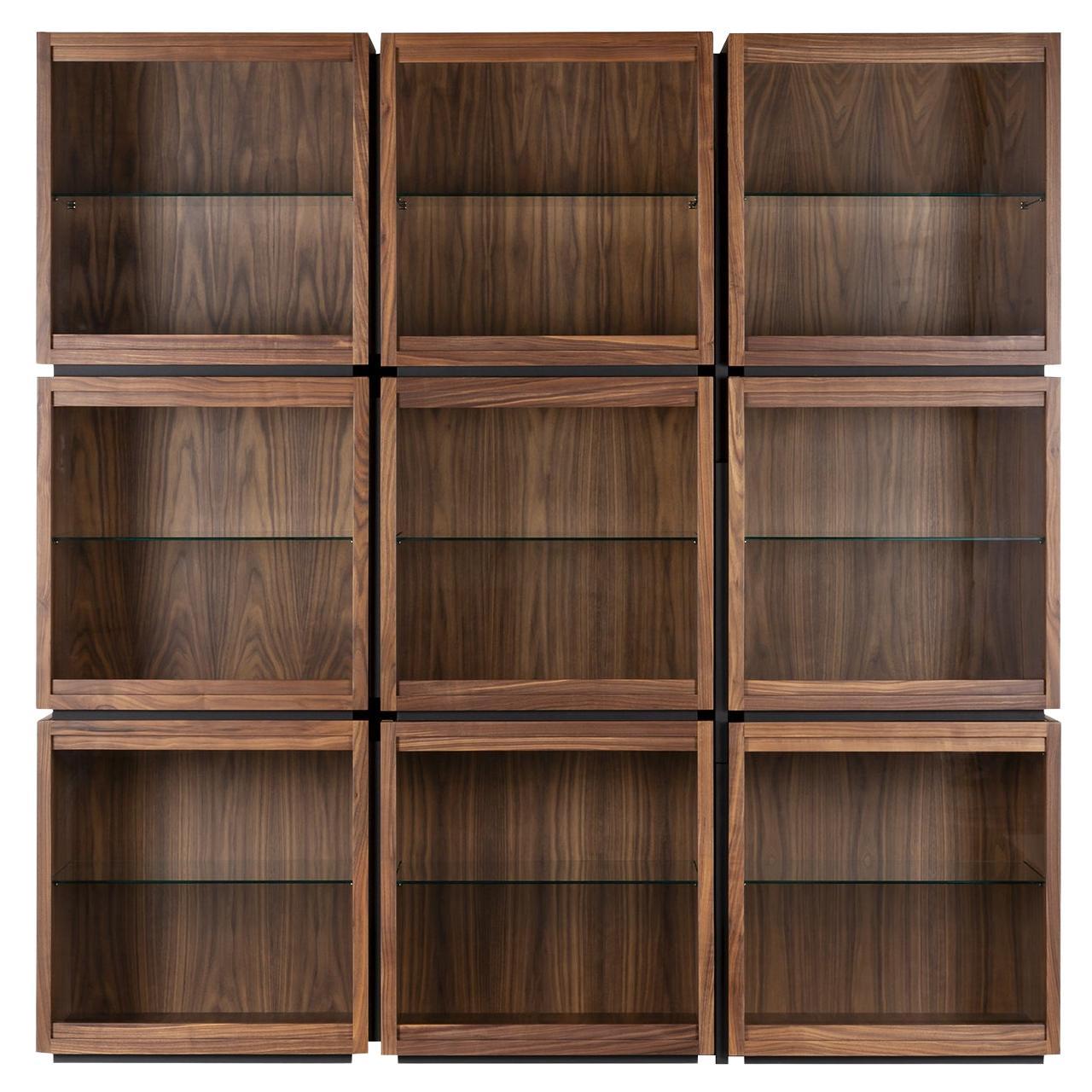 https://a.1stdibscdn.com/mesh-with-9-containers-and-glass-doors-modular-cabinet-by-gabriele-cappelletti-for-sale/f_17062/f_492590121773739394141/f_49259012_1773739394547_bg_processed.jpg