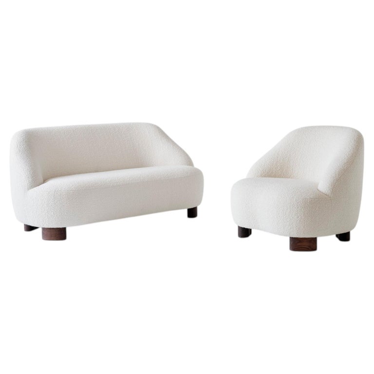 https://a.1stdibscdn.com/set-of-margas-lc3-sofa-margas-lc1-lounge-chair-in-karakorum-001-oiled-walnut-for-sale/f_51432/f_495415621775464760189/f_49541562_1775464760329_bg_processed.jpg?width=768