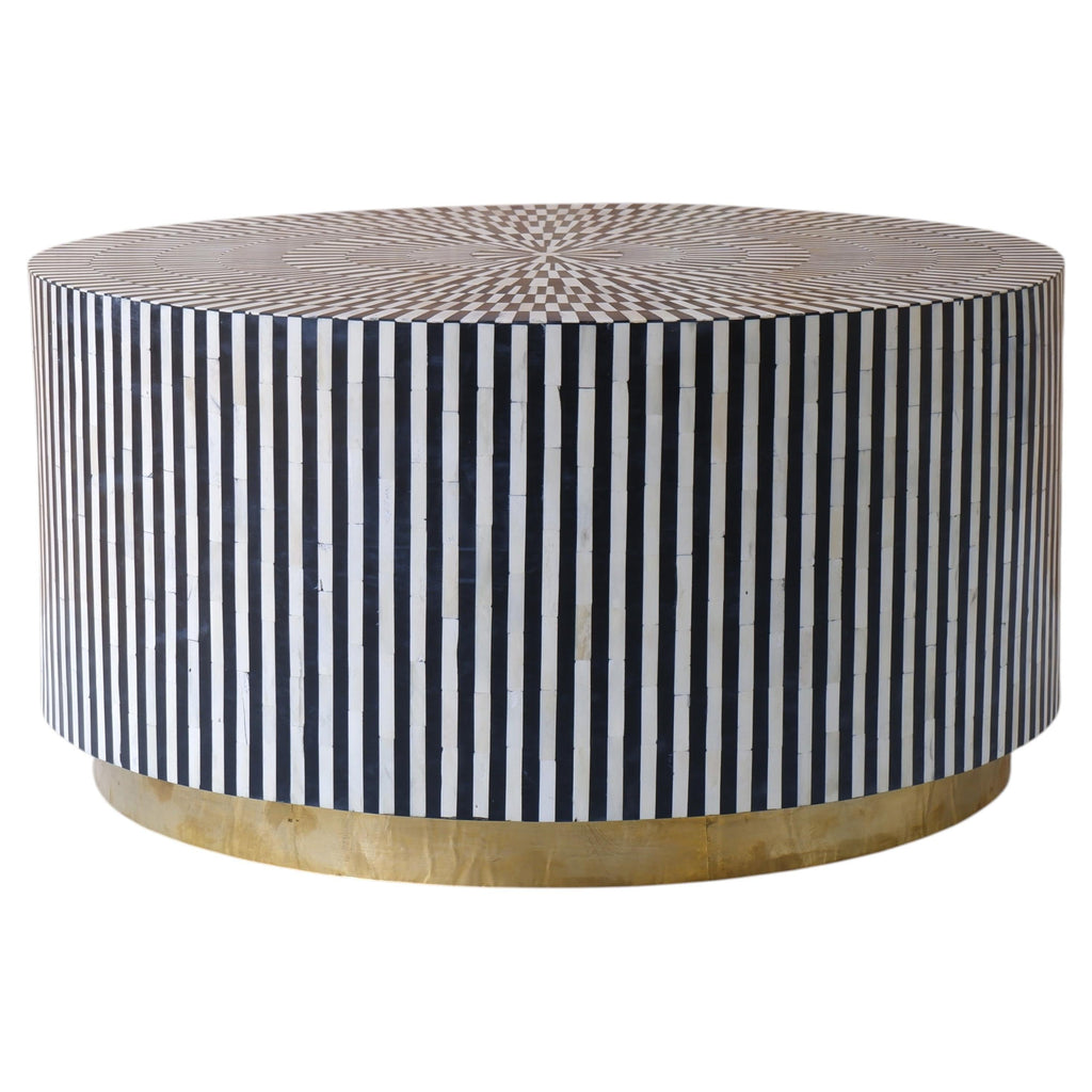 https://a.1stdibscdn.com/black-white-line-pattern-bone-inlay-round-coffee-table-by-house-of-jaipur-for-sale/f_97222/f_495550721775559781195/f_49555072_1775559781548_bg_processed.jpg