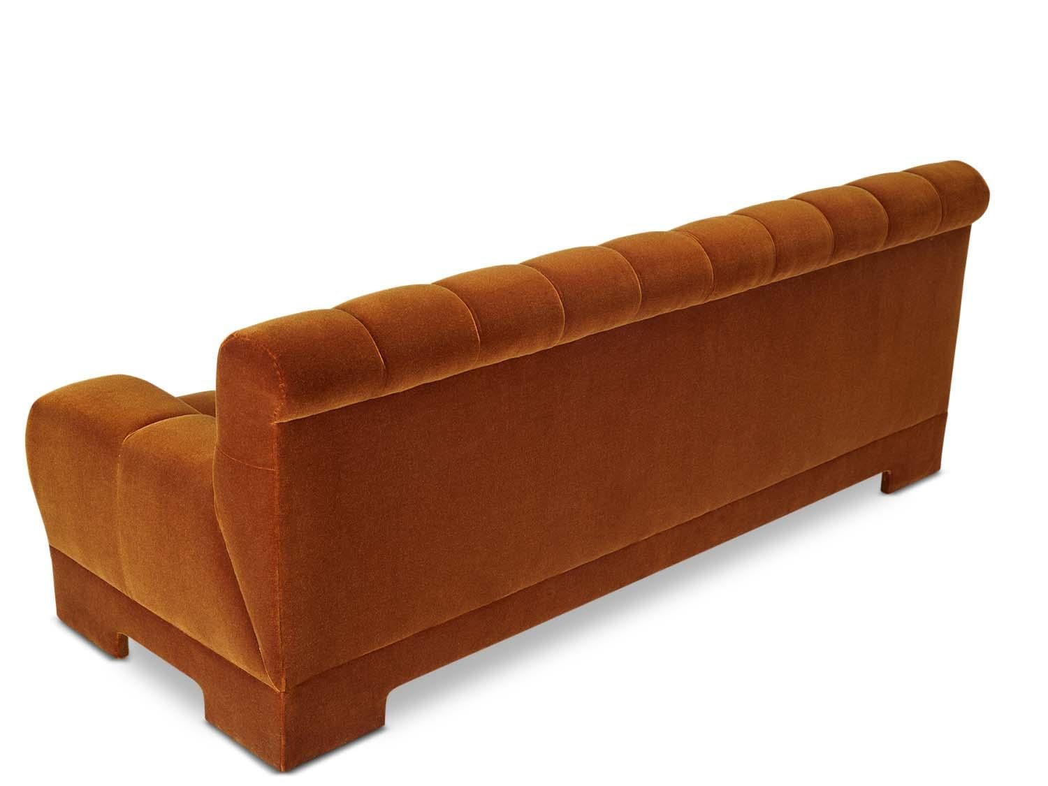 https://a.1stdibscdn.com/fairview-sofa-by-josh-green-for-lawson-fenning-for-sale-picture-5/f_8060/f_453355721749166358128/fairview_sofa_Mohair_Color_Rust_5_master.jpg