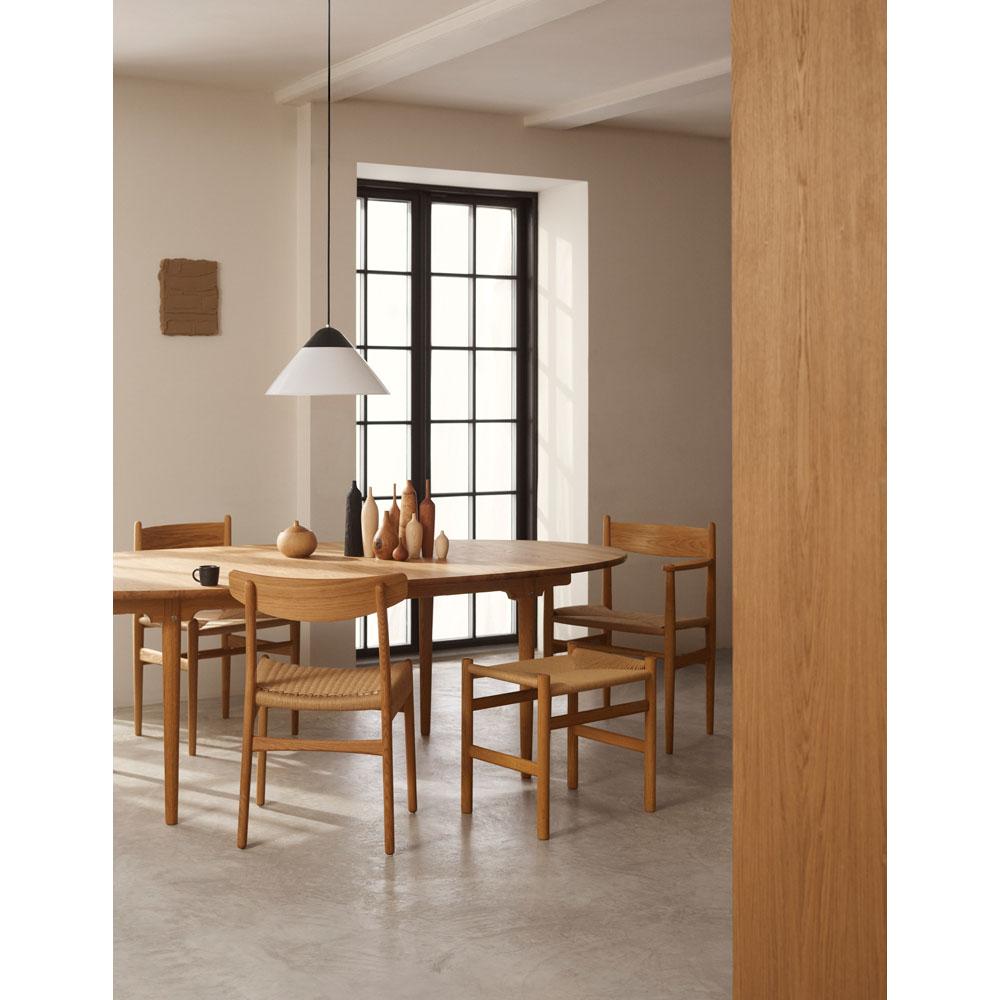 https://a.1stdibscdn.com/hans-j-wegner-ch338-dining-table-200-x-115-cm-oak-oil-for-carl-hansen-for-sale-picture-3/f_104122/f_476330721763657084486/fall_dining_sale_up_to_30_off_ch338_dining_table_oak_oil_3_master.jpg