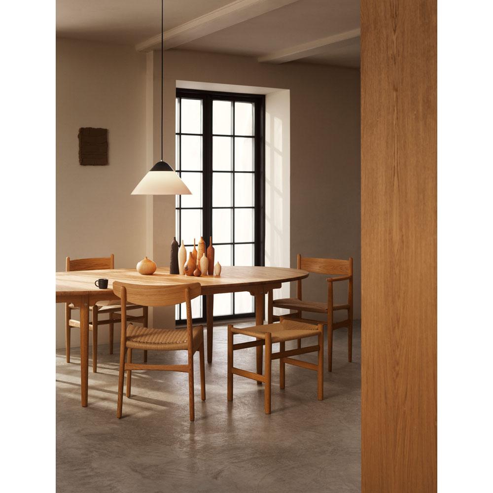 https://a.1stdibscdn.com/hans-j-wegner-ch338-dining-table-200-x-115-cm-oak-oil-for-carl-hansen-for-sale-picture-4/f_104122/f_476330721763657084486/fall_dining_sale_up_to_30_off_ch338_dining_table_oak_oil_4_master.jpg