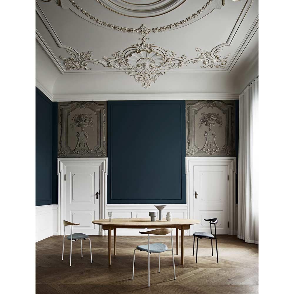 https://a.1stdibscdn.com/hans-j-wegner-ch338i-insert-leaf-oak-white-oil-for-carl-hansen-for-sale-picture-4/f_104122/f_476478421763740640680/fall_dining_sale_up_to_30_off_ch338_dining_table_oak_oil_5_master.jpg