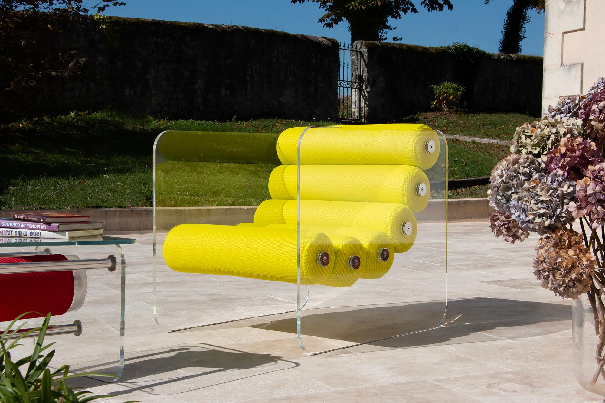 https://a.1stdibscdn.com/mw02-design-armchair-handmade-in-france-by-designer-olivier-santini-for-sale-picture-2/f_83282/f_441017521742316717736/fauteuil_design_jaune_fluo_mw02_master.jpg