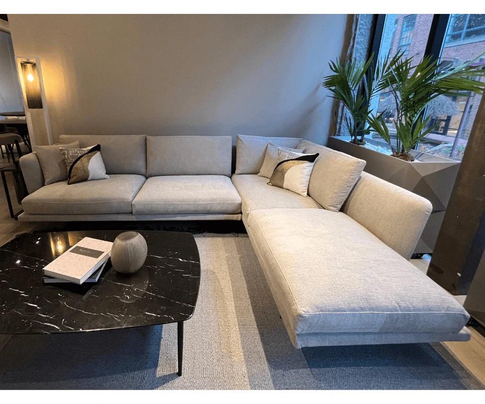 https://a.1stdibscdn.com/clipper-sectional-sofa-by-stefano-gallizioli-for-sale-picture-3/f_27783/f_466261921757625279813/floor_sample_clipper_sectional_sofa_marelli_high_end_4_2048x_master.jpeg