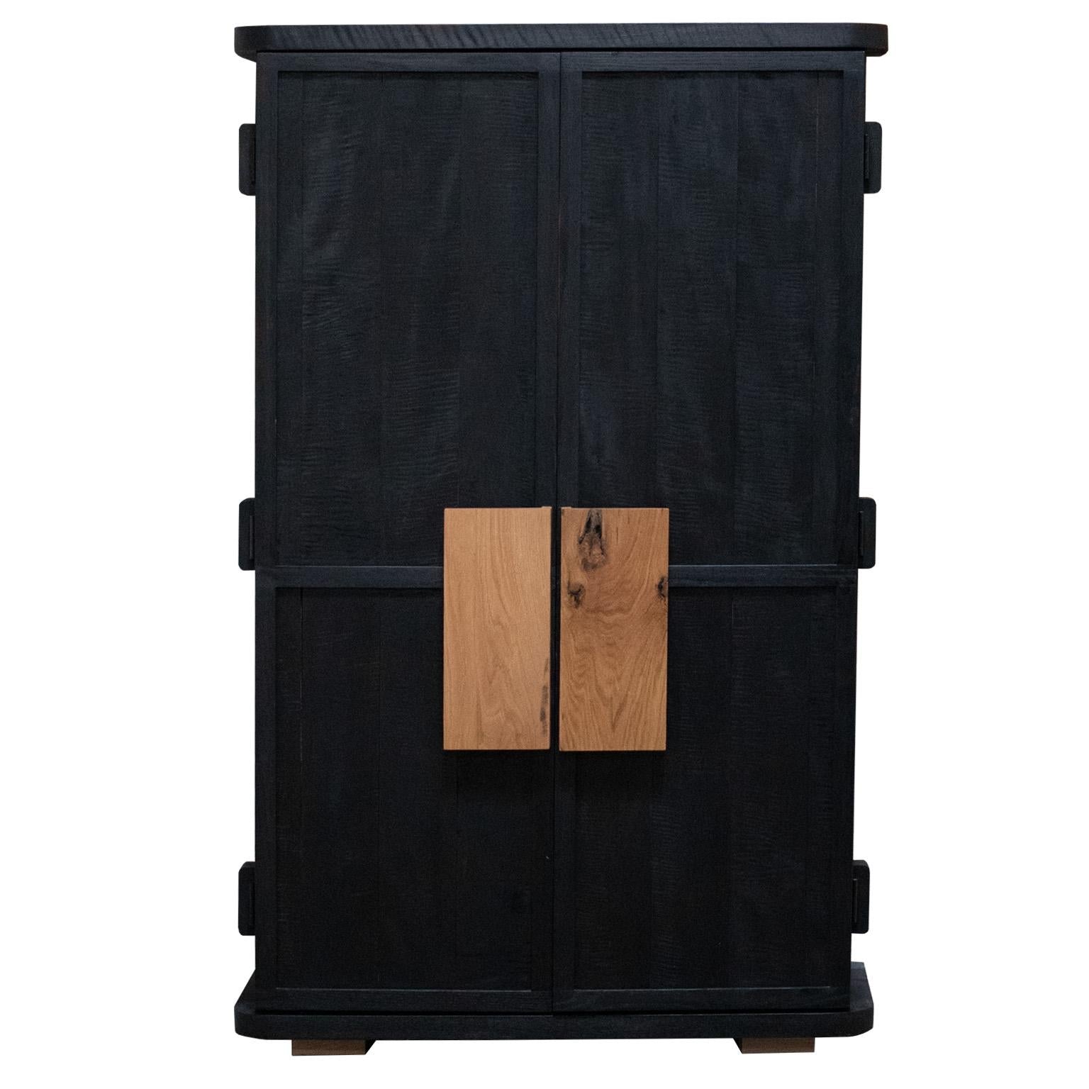 https://a.1stdibscdn.com/florentino-black-cabinet-with-colourfully-painted-interior-for-sale-picture-2/f_48391/f_325091821699362327934/florentino_cover_master.jpg