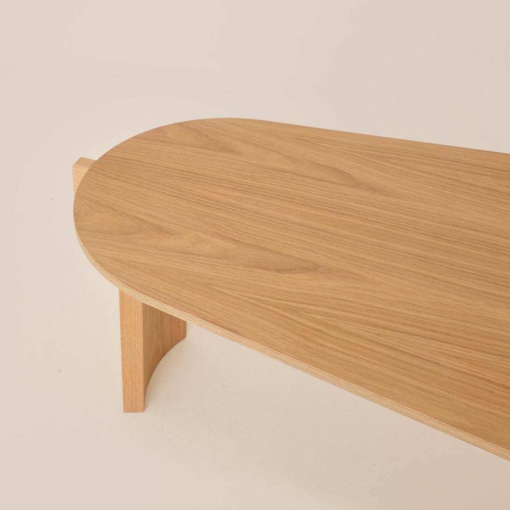 https://a.1stdibscdn.com/kita-living-flow-coffee-table-medium-oak-wood-for-sale-picture-7/f_89002/f_355583921765445208311/flow_coffee_table_medium_oak_wood_4_master.jpg