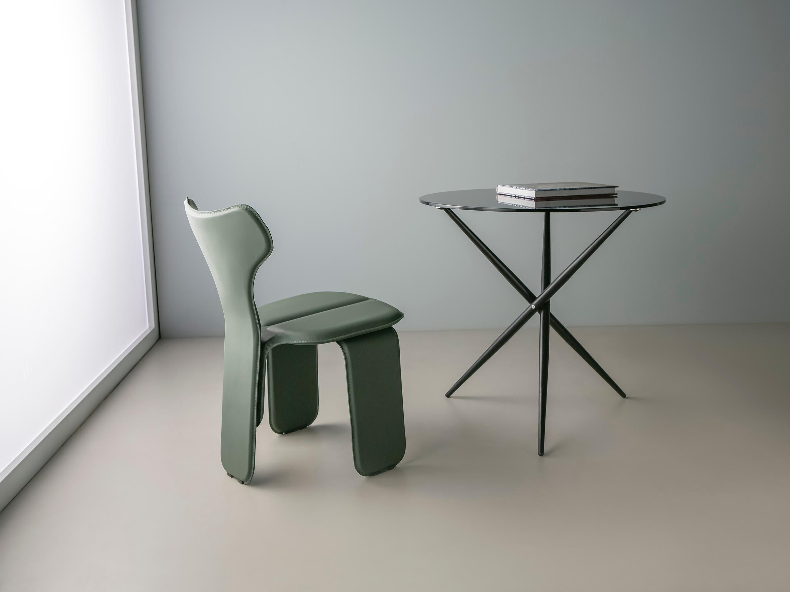 https://a.1stdibscdn.com/fly-chair-by-doimo-brasil-for-sale-picture-4/f_12192/f_389461921711025642328/fly_cadeira1_master.jpg