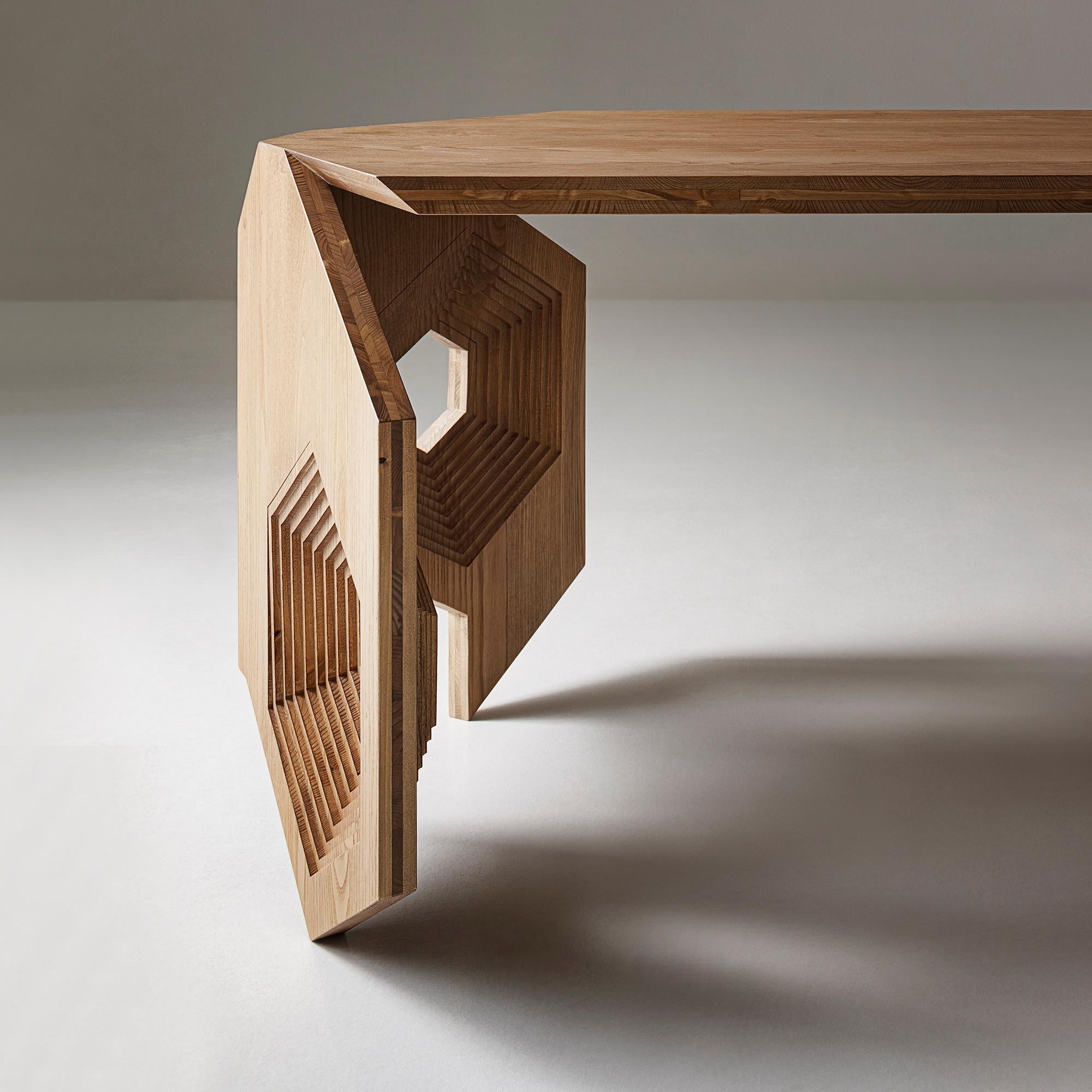 https://a.1stdibscdn.com/-cristoforo-modern-dining-table-for-sale-picture-5/f_43841/f_237506521620835389193/foro5_master.jpg