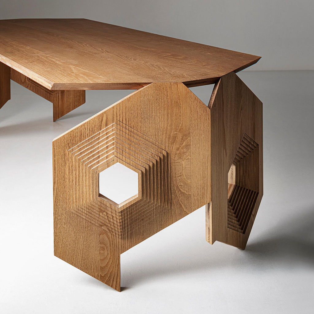https://a.1stdibscdn.com/-cristoforo-modern-dining-table-for-sale-picture-10/f_43841/f_237506521620835453997/foro9_master.jpg