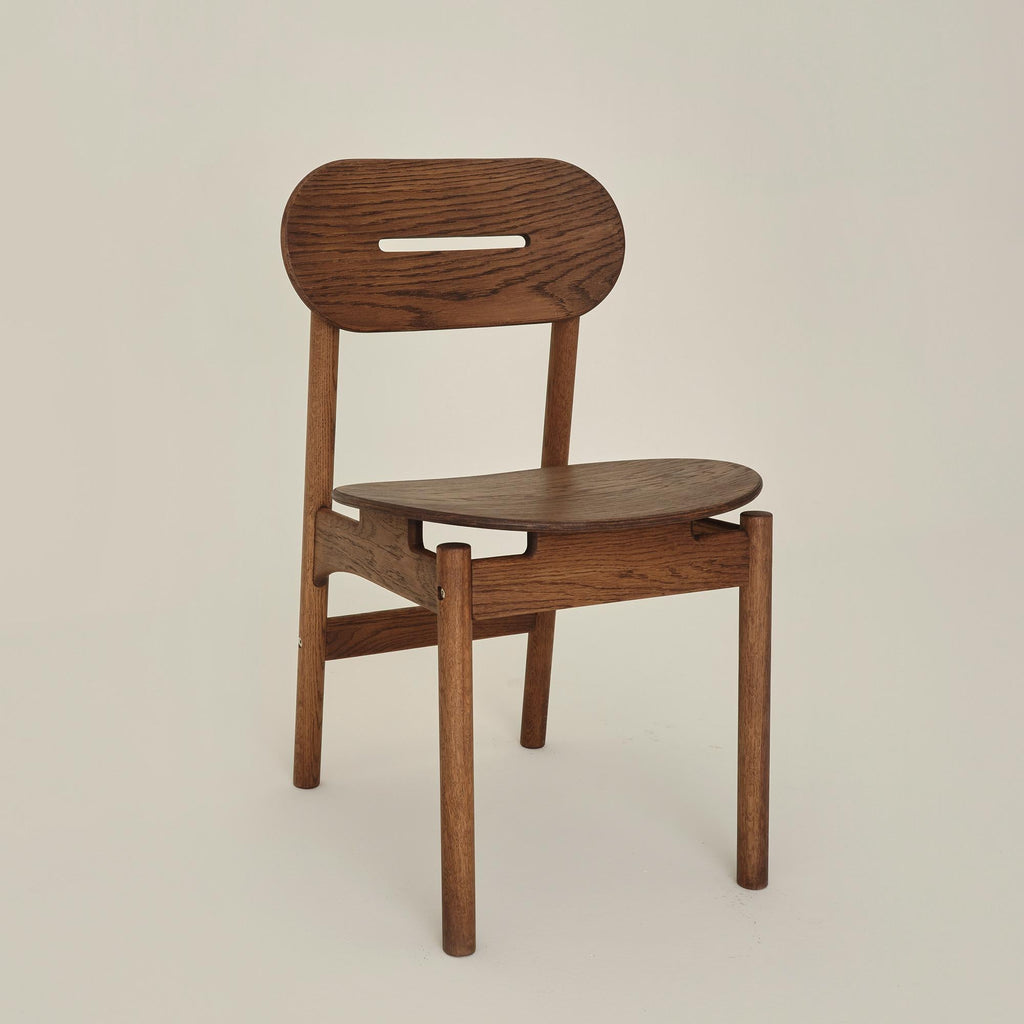 https://a.1stdibscdn.com/kita-living-frame-chair-elliptical-oak-chocolate-for-sale-picture-8/f_89002/f_357919521771503323269/frame_elliptical_chair_chocolate_4_master.jpg