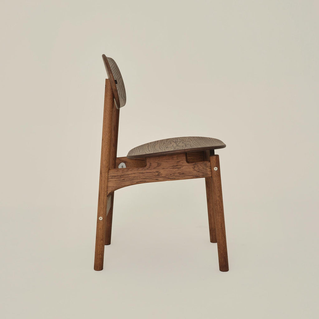 https://a.1stdibscdn.com/kita-living-frame-chair-elliptical-oak-chocolate-for-sale-picture-10/f_89002/f_357919521771503322922/frame_elliptical_chair_chocolate_6_master.jpg