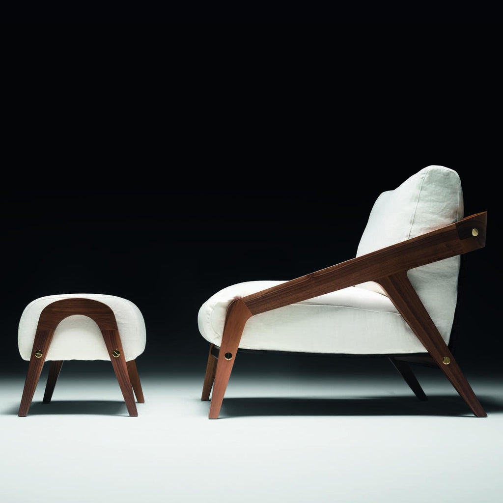 https://a.1stdibscdn.com/frise-set-of-white-armchair-and-ottoman-for-sale-picture-2/f_17062/f_120314231536911843911/frise2_master.jpg