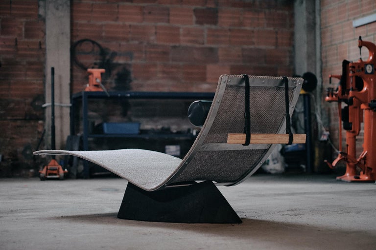 https://a.1stdibscdn.com/contemporary-chaise-longue-cherlon-by-carmworks-copper-fabric-for-sale-picture-8/f_31233/f_326193521675684019649/furniture_photography_chaise_Cherlon_carmworks_12_master.jpg?width=768