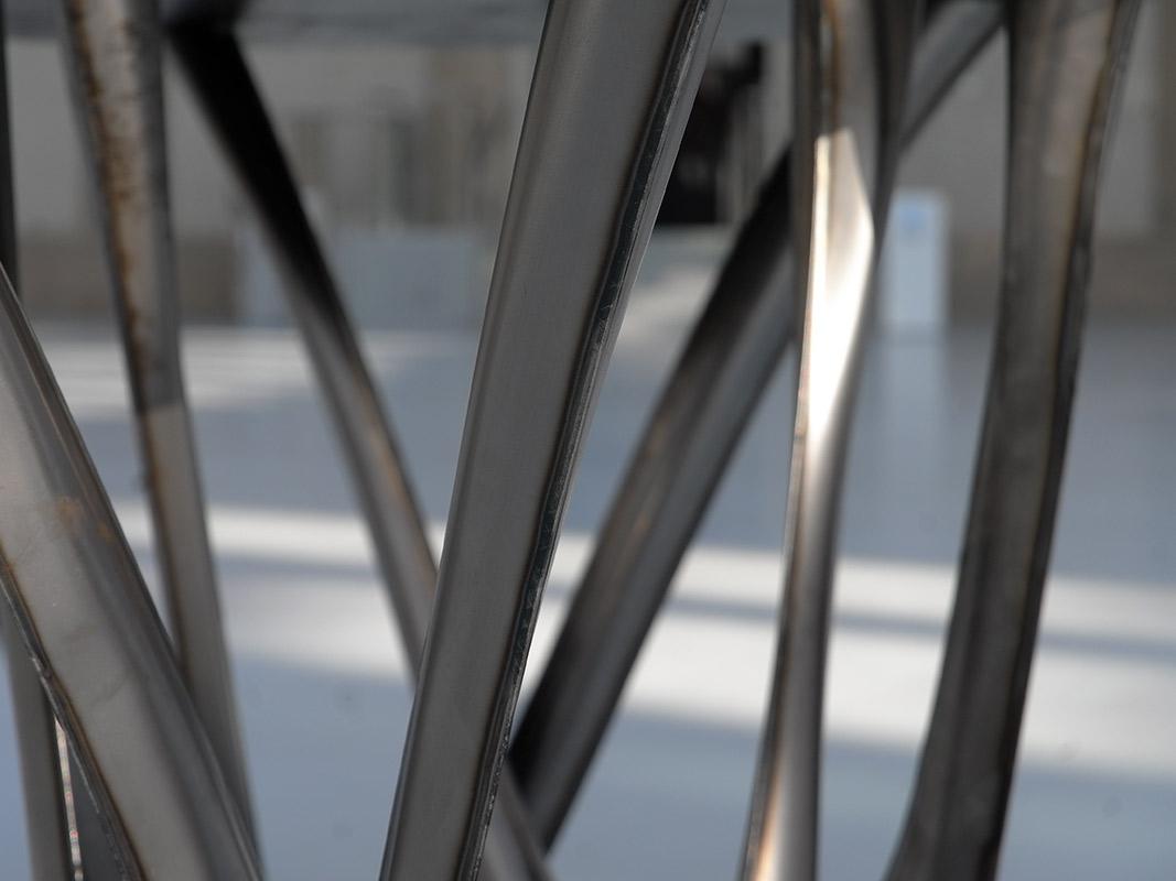https://a.1stdibscdn.com/g-table-bc-by-zieta-prozessdesign-brushed-stainless-steel-customizable-for-sale-picture-3/f_31233/f_180047721582048500872/g_table_pawilon_zoom_master.jpg
