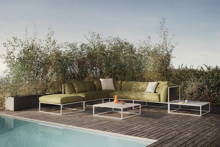 https://a.1stdibscdn.com/mdf-italia-customizable-arpa-outdoor-sofa-designed-by-ramon-esteve-for-sale-picture-4/f_44652/f_353994521690316219197/gallery_arpa_corner_sofa_and_low_table_1_min_master.jpg?width=768