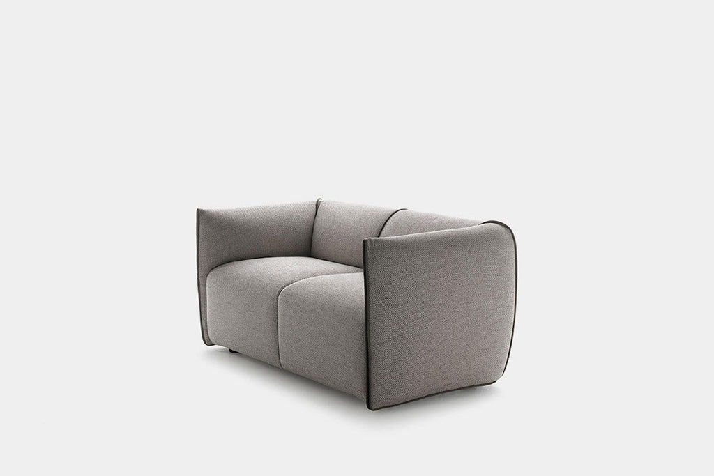 https://a.1stdibscdn.com/mdf-italia-customizable-mia-armchair-by-francesco-bettoni-for-sale-picture-5/f_44652/f_354117121690393663088/gallery_mia_sofa_9_min_master.jpg