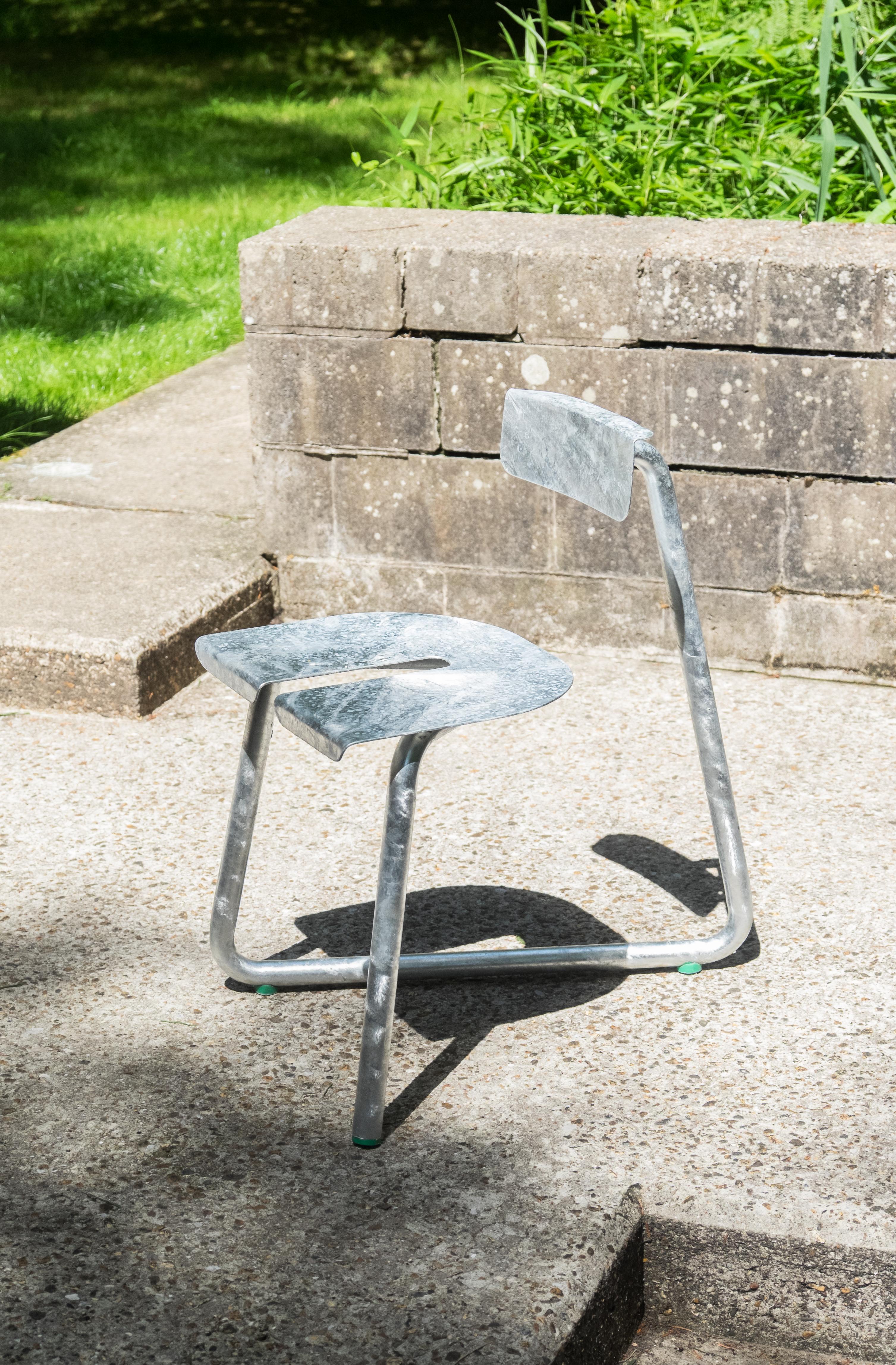 https://a.1stdibscdn.com/galva-steel-outdoor-chairs-by-atelier-thomas-serruys-for-sale-picture-10/f_12192/f_334043121679402038990/galva_stoel_1_van_1_4_master.jpg