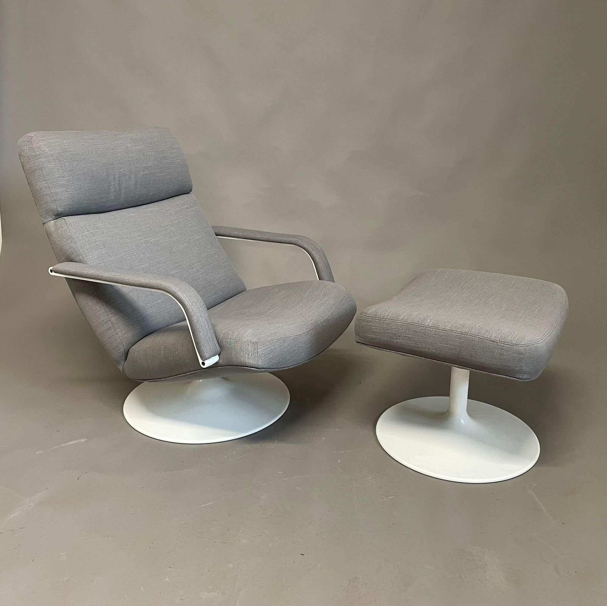 https://a.1stdibscdn.com/customizable-artifort-f142-chair-by-geoffrey-d-harcourt-rdi-for-sale-picture-5/f_44642/f_142634411667173345964/geoffrey_harcourt_for_artifort_f142_swivel_armchair_with_foot_stool_master.jpg