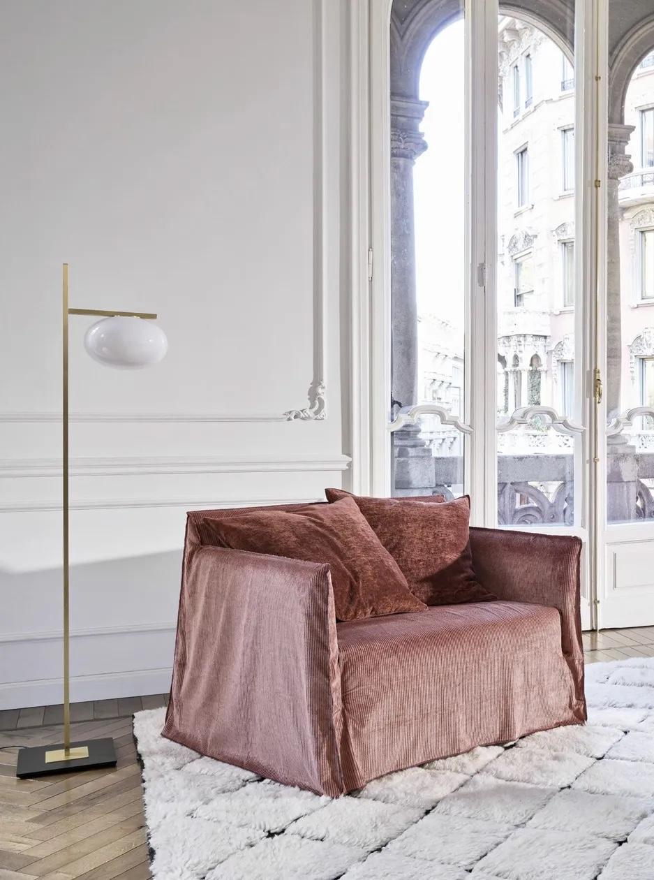 https://a.1stdibscdn.com/sofa-gervasoni-ghost-09-design-paola-navone-corduroy-scoop-for-sale-picture-2/f_105752/f_464776321756670422898/ghost09_copia_master.jpeg