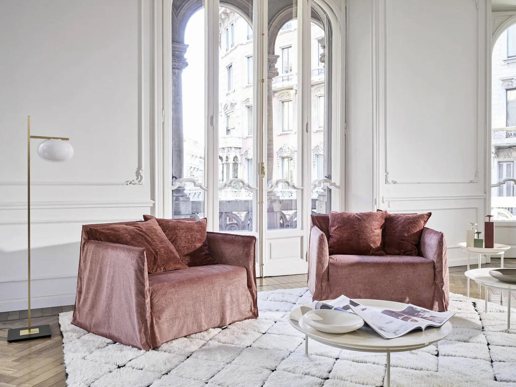 https://a.1stdibscdn.com/sofa-gervasoni-ghost-09-design-paola-navone-corduroy-scoop-for-sale-picture-3/f_105752/f_464776321756670426623/ghost09_master.jpeg