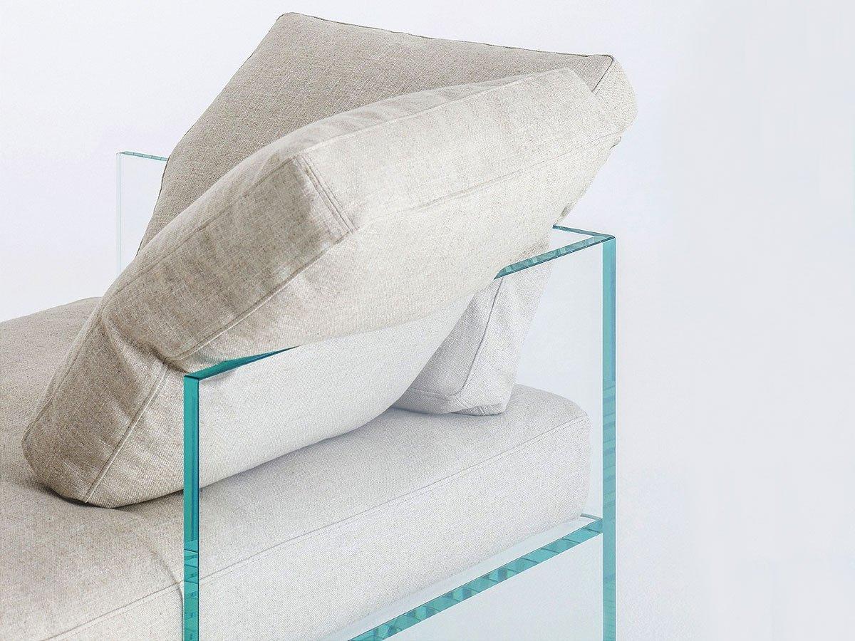 https://a.1stdibscdn.com/glas-italia-tete-a-tete-two-seater-sofa-in-glass-with-cushions-twin-facing-seats-for-sale-picture-2/f_105752/f_494622321774976389081/glas_italia_tete_a_tete_1_master.jpg