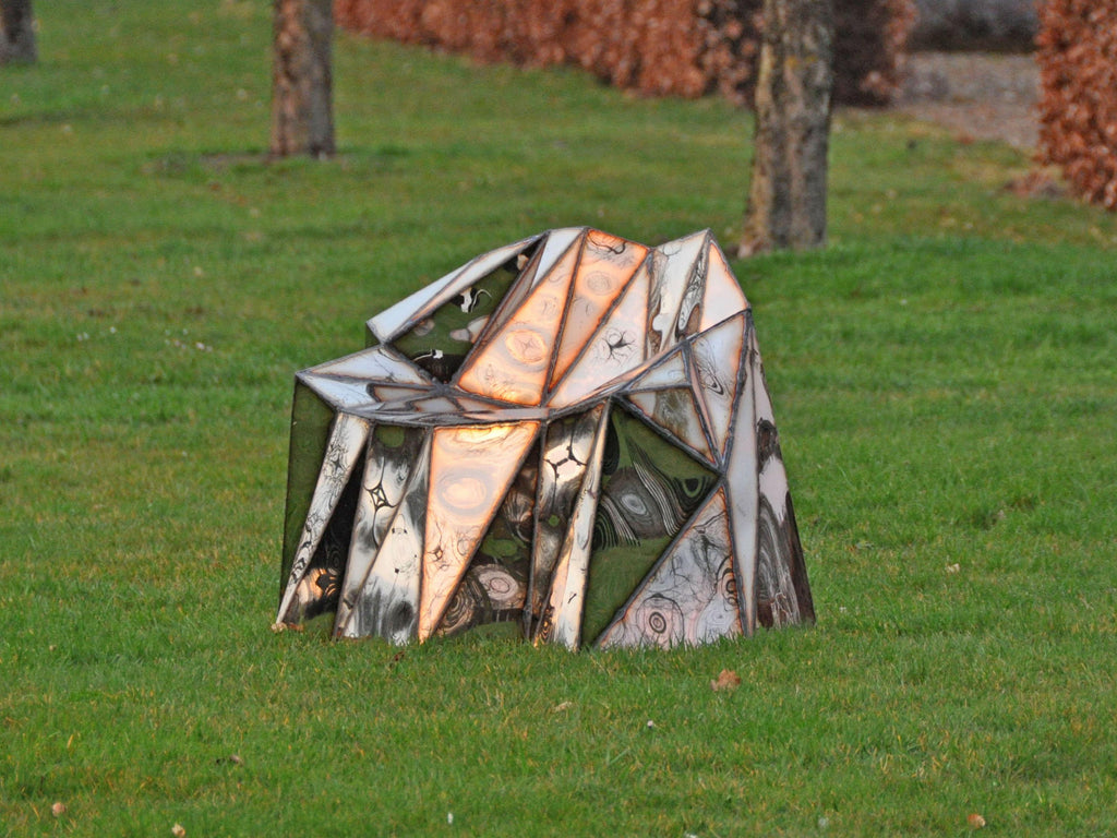 https://a.1stdibscdn.com/glenda-chair-in-welded-mirror-polish-stainless-steel-by-julian-mayor-for-sale-picture-4/f_12192/f_459033621752682222780/glenda_002_master.jpg