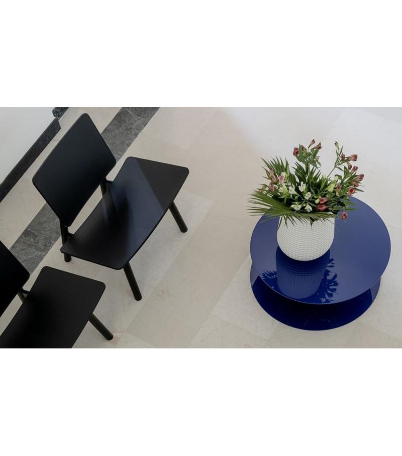 https://a.1stdibscdn.com/gong-lux-side-table-by-giulio-cappellini-for-cappellini-for-sale-picture-5/f_16392/f_480328021765988296935/gong_lux_coffee_table_cappellini_7__master.jpg