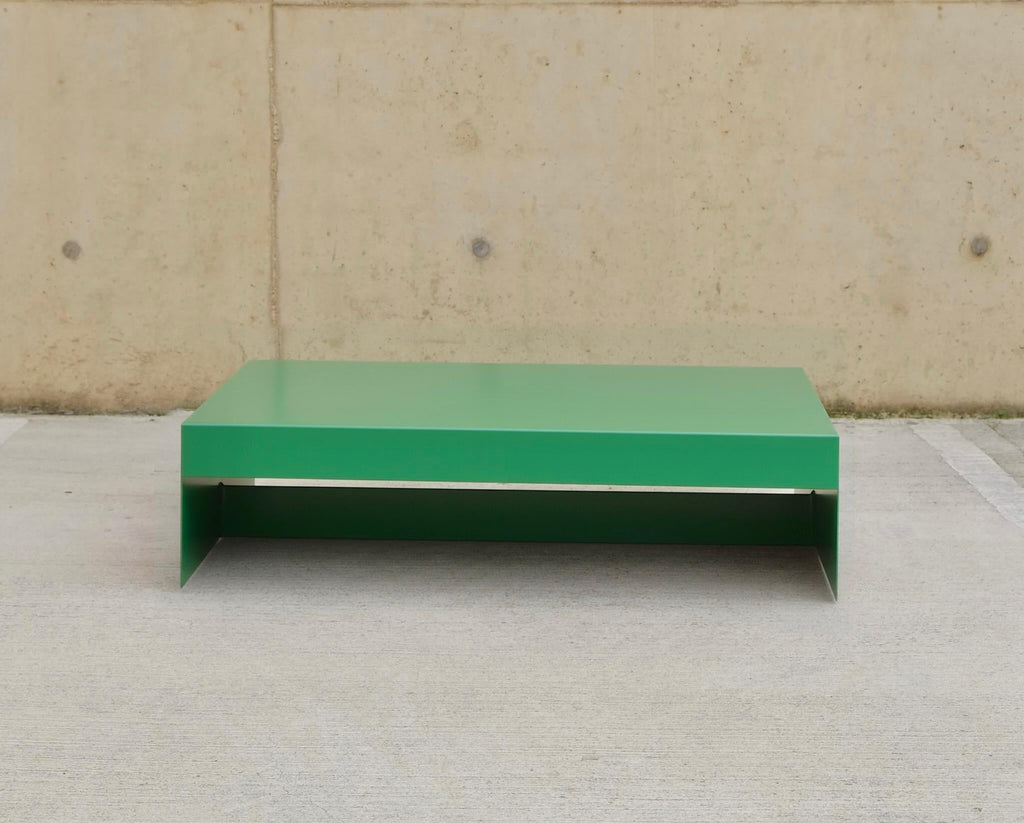 https://a.1stdibscdn.com/large-low-green-single-form-coffee-sofa-table-customisable-for-sale-picture-2/f_28943/f_482982421768302629624/green_2_master.jpg