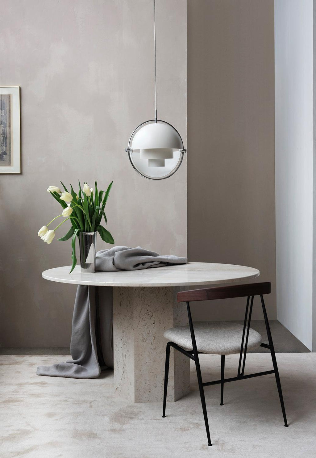 https://a.1stdibscdn.com/gubi-epic-dining-table-neutral-white-travertine-130-cm-by-gamfratesi-for-sale-picture-11/f_104122/f_446639021745198192683/gubi_epic_dining_table_neutral_white_travertine_130_cm_by_gamfratesi_11_master.jpg