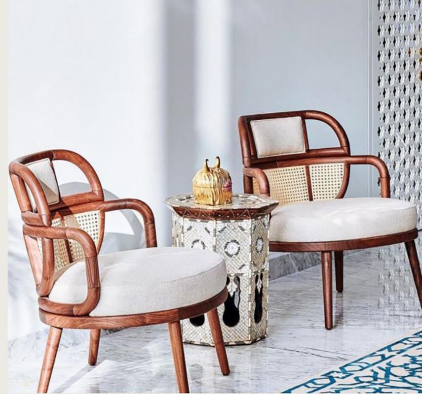 https://a.1stdibscdn.com/dooq-organic-modern-armchair-havana-in-solid-walnut-and-beige-boucle-for-sale-picture-4/f_54242/f_423136321731605803540/havana_ambiente_master.JPG