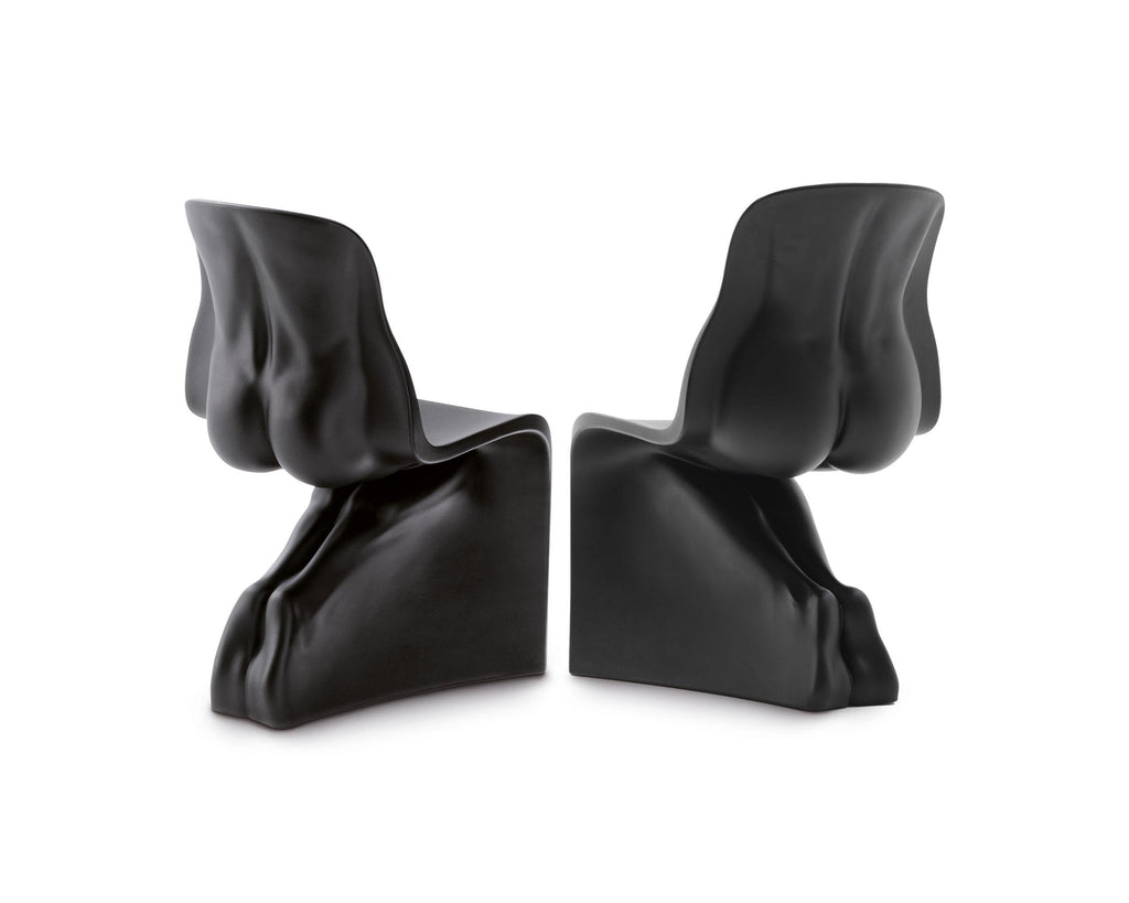 https://a.1stdibscdn.com/casamania-himher-set-of-two-matt-chairs-in-white-by-fabio-novembre-for-sale-picture-4/f_16392/f_408043221721992532822/him_her_opaca_01_5x4_master.jpg