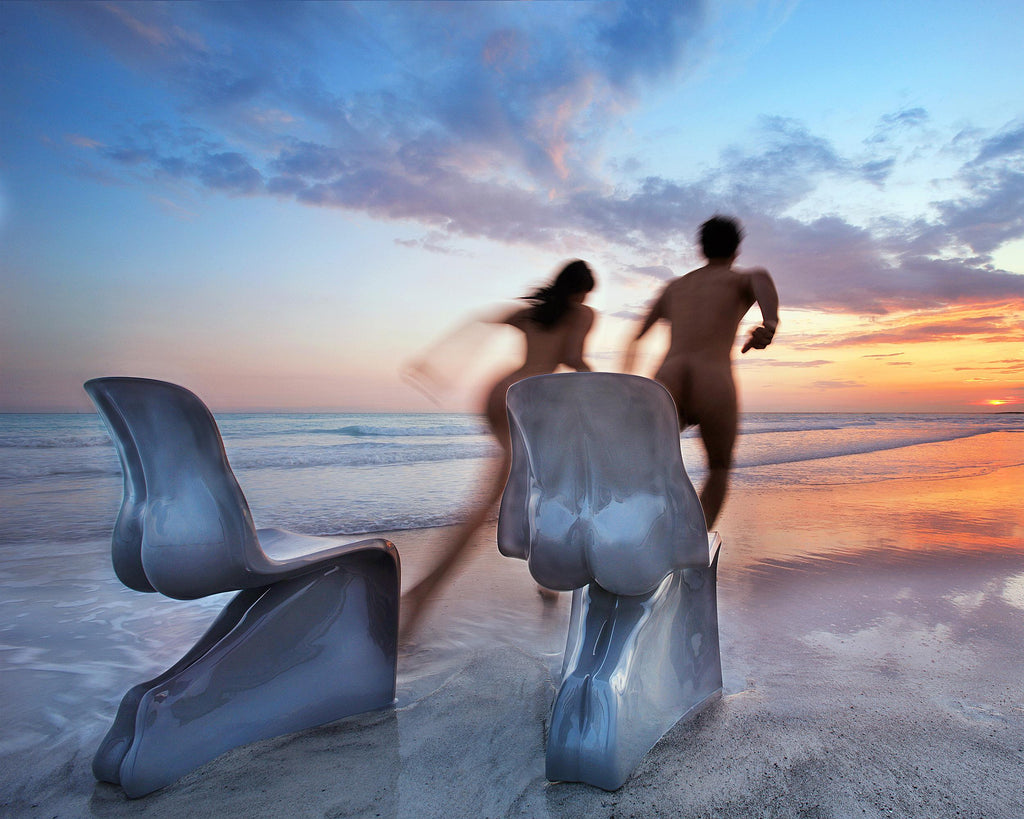 https://a.1stdibscdn.com/casamania-him-glossy-chair-in-black-by-fabio-novembre-for-sale-picture-10/f_16392/f_408038921721990801768/him_lucida_10_5x4_master.jpg
