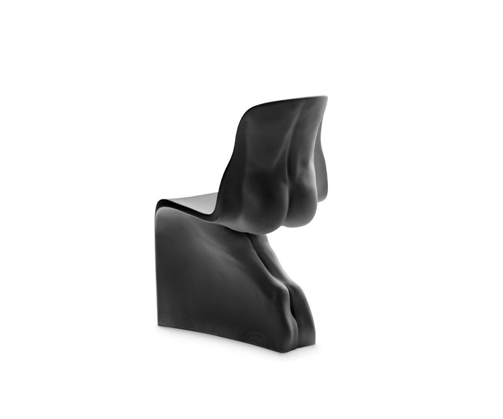 https://a.1stdibscdn.com/casamania-him-set-of-two-matt-chairs-in-white-by-fabio-novembre-for-sale-picture-10/f_16392/f_408042221721992185738/him_opaca_2024_2_master.jpg