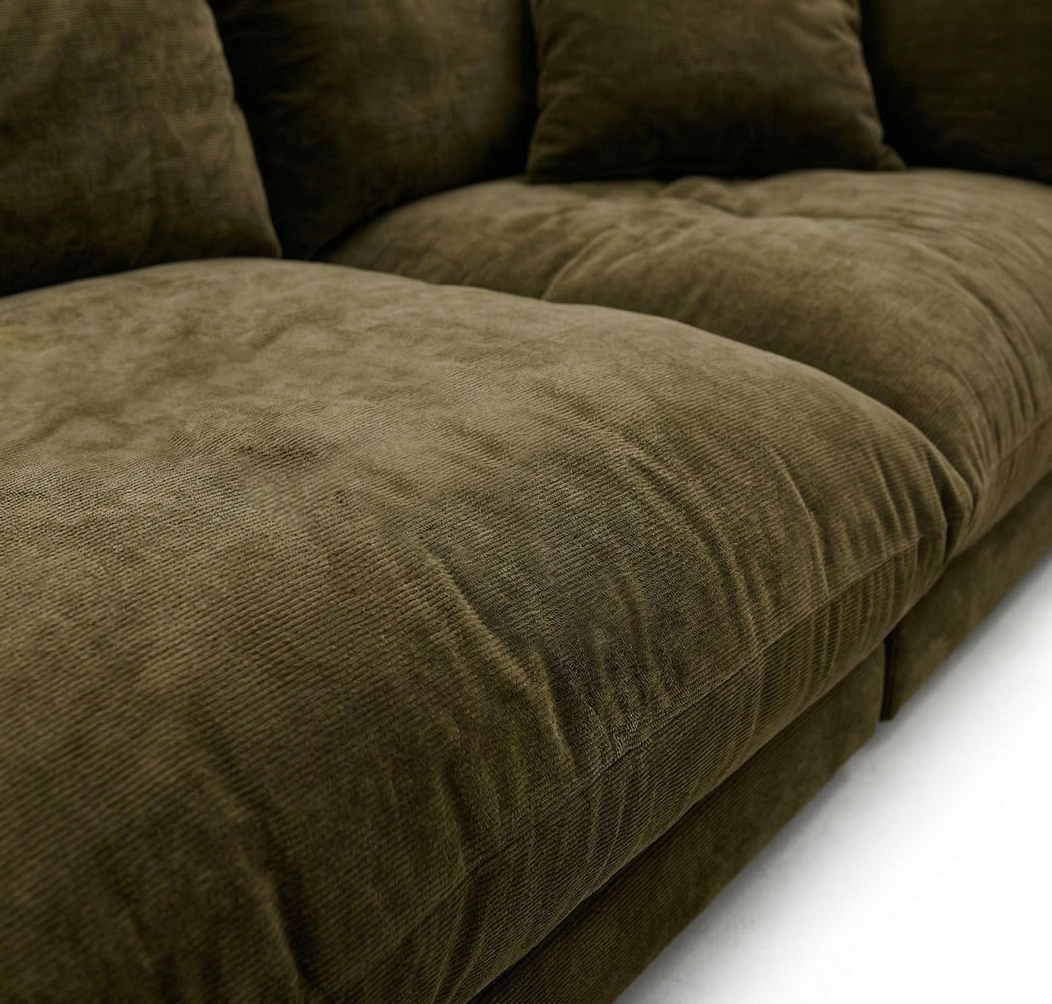 https://a.1stdibscdn.com/hotto-modular-sofa-upholstered-in-scala-forest-for-sale-picture-3/f_53522/f_491613421773145862357/hotto_modular_composition1_2_master.jpg