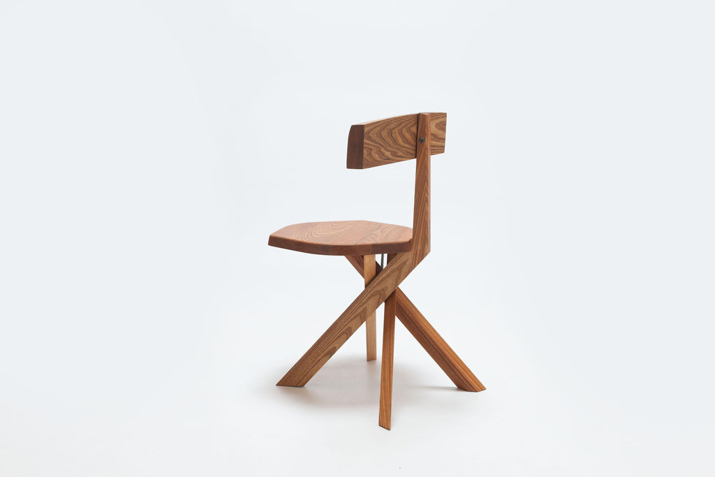 https://a.1stdibscdn.com/pierre-chapo-s34-chair-in-solid-elm-4-pcs-available-ships-from-stock-for-sale-picture-6/f_9327/f_342996421684234435287/houten_stoeltjes_dsc_7380_master.jpg
