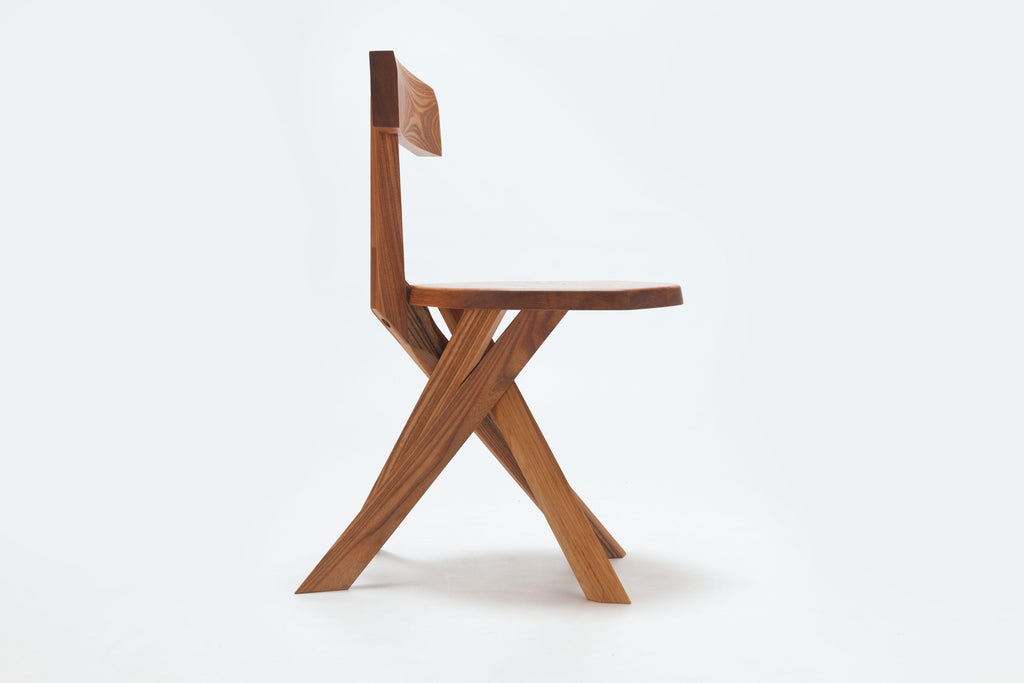 https://a.1stdibscdn.com/pierre-chapo-s34-chair-in-solid-elm-4-pcs-available-ships-from-stock-for-sale-picture-10/f_9327/f_342996421684234445453/houten_stoeltjes_dsc_7390_master.jpg