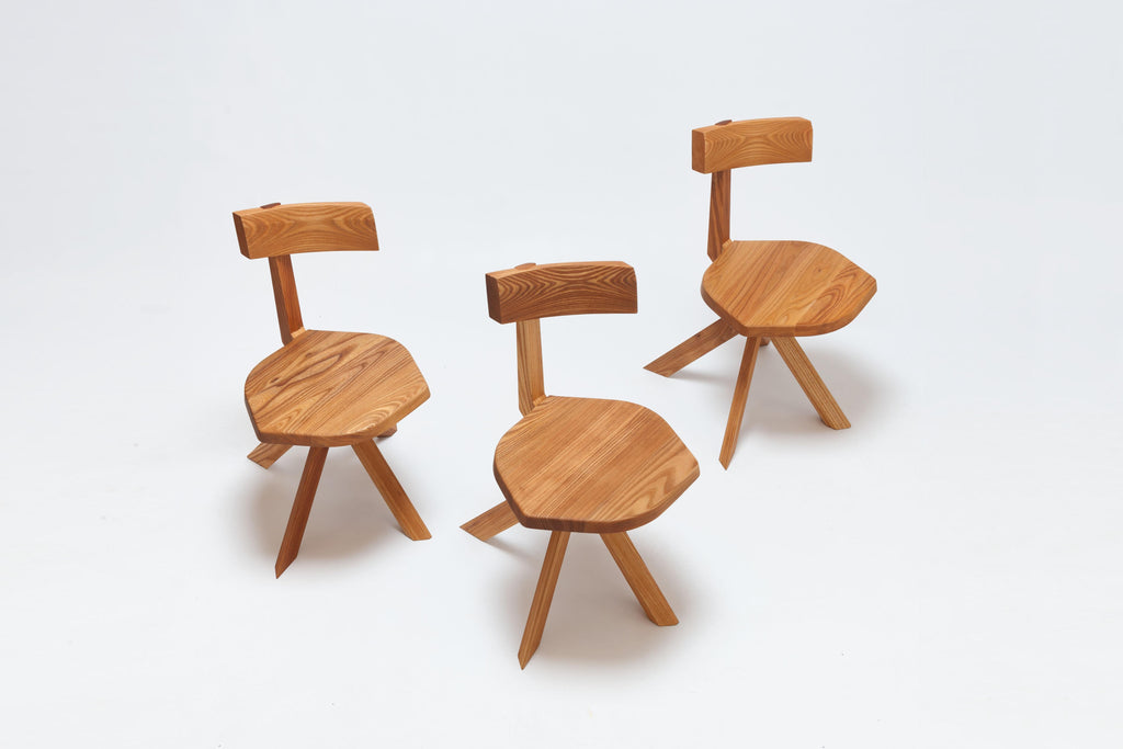 https://a.1stdibscdn.com/pierre-chapo-s34-chair-in-solid-elm-4-pcs-available-ships-from-stock-for-sale-picture-12/f_9327/f_342996421684234455664/houten_stoeltjes_dsc_7409_master.jpg