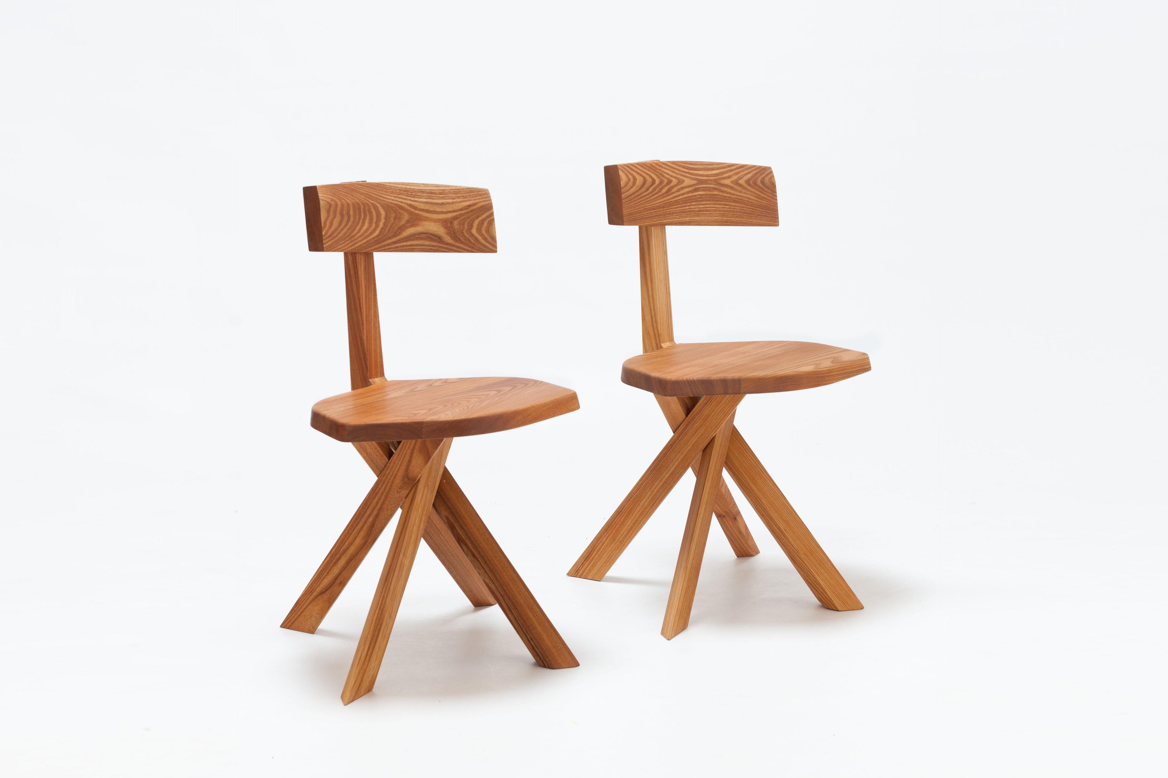 https://a.1stdibscdn.com/pierre-chapo-s34-chair-in-solid-elm-4-pcs-available-ships-from-stock-for-sale-picture-16/f_9327/f_342996421684234594881/houten_stoeltjes_dsc_7426_master.jpg
