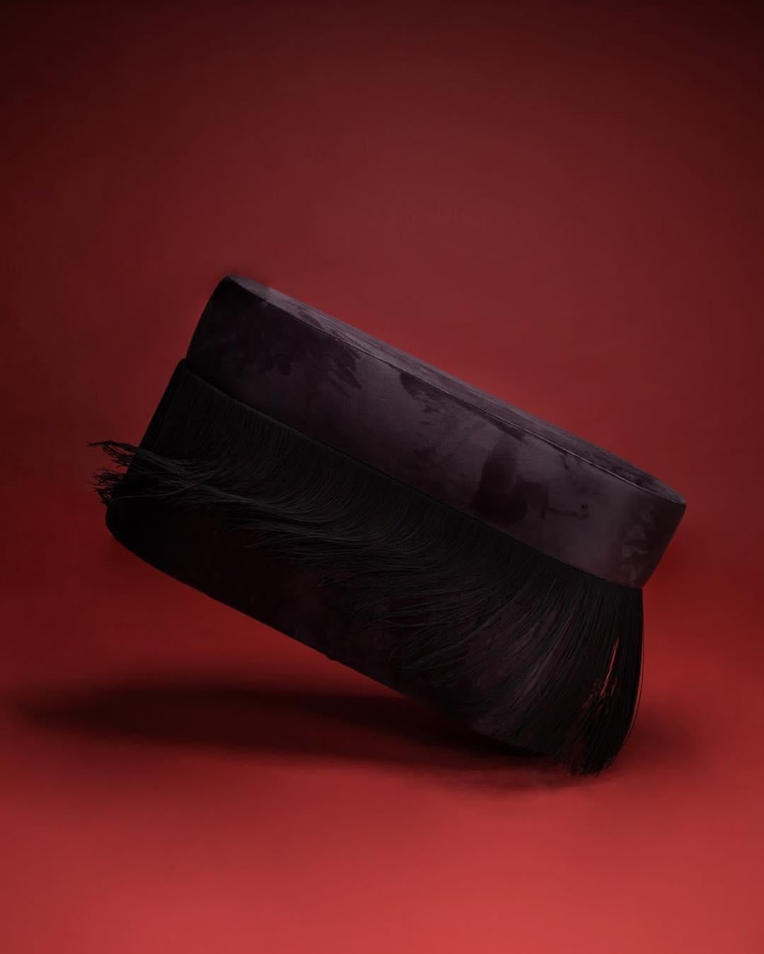 https://a.1stdibscdn.com/pouf-pill-l-contemporary-sculptural-pouf-with-velvet-and-fringes-by-houtique-for-sale-picture-12/f_12192/f_349301021744796195333/iLoveIG_com_Instagram_Media_001_1817493155312796157_master.jpg
