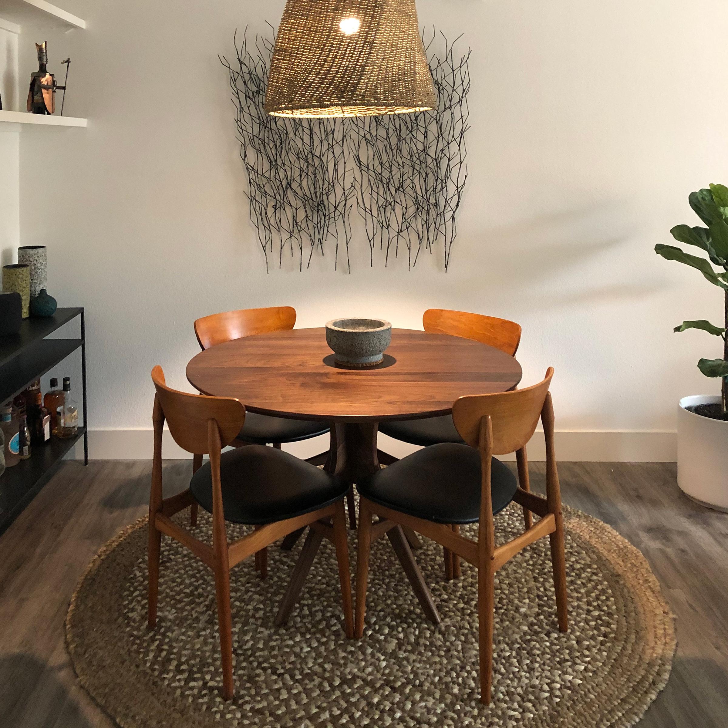 https://a.1stdibscdn.com/round-dining-table-36-with-pedestal-base-handmade-midcentury-style-walnut-for-sale-picture-5/f_97932/f_417340921727884102975/icm_fullxfull_277716532_fw8dvmgo5vwo88okwkco_master.jpg