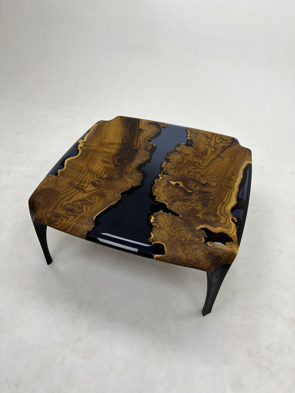 https://a.1stdibscdn.com/natural-wood-epoxy-resin-coffee-table-for-sale-picture-3/f_91932/f_36433702/image00001_1696322780694_master.jpeg
