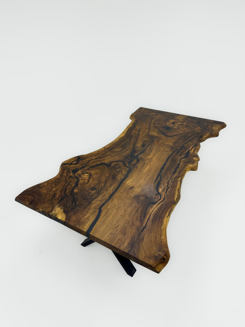 https://a.1stdibscdn.com/custom-wooden-ancient-walnut-dining-table-for-sale-picture-2/f_91932/f_364694021696508252203/image00001_master.jpeg