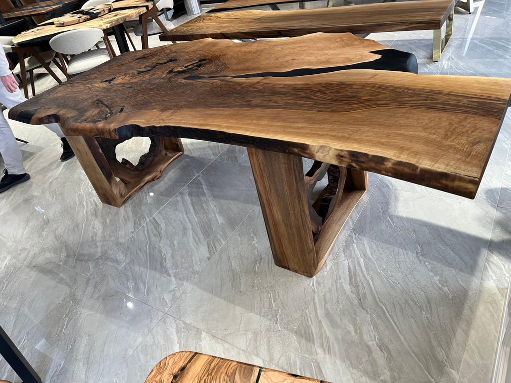 https://a.1stdibscdn.com/black-walnut-custom-live-edge-table-for-sale-picture-6/f_91932/f_366017021697211303618/image00118_master.jpeg