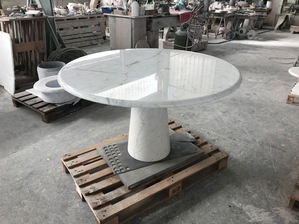 https://a.1stdibscdn.com/colonnata-round-dining-table-by-giusti-di-rosa-custom-d110-for-sale-picture-6/f_31233/f_290073421654610076486/image7_master.jpeg