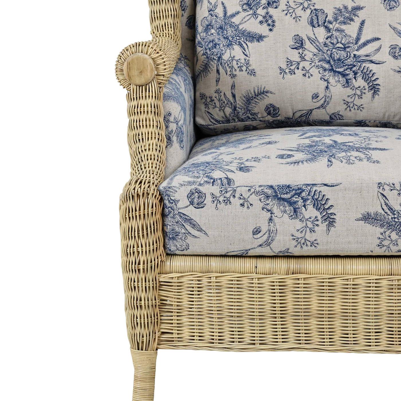 https://a.1stdibscdn.com/french-country-rattan-wingback-armchair-for-sale-picture-7/f_8038/f_484862121769465270013/images5_master.jpg