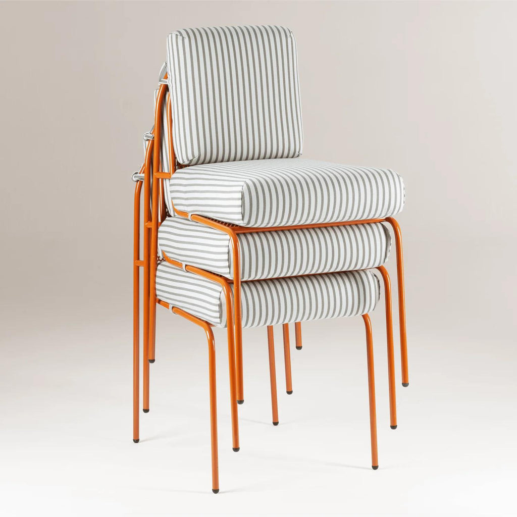 https://a.1stdibscdn.com/contemporary-riviera-chair-in-lacquered-sage-metal-for-outdoors-for-sale-picture-2/f_40973/f_468958521759417245644/img_9544_master.jpg