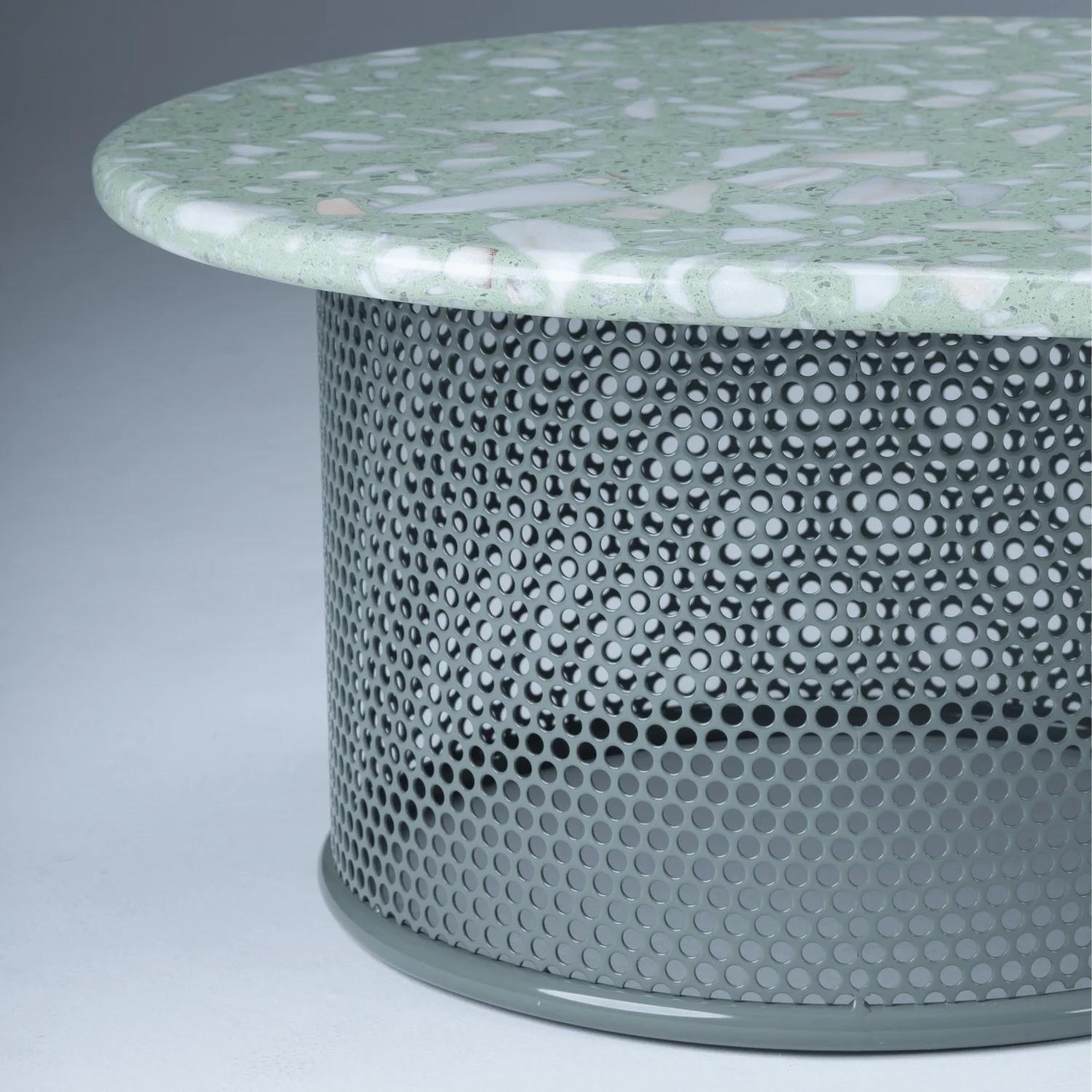 https://a.1stdibscdn.com/contemporary-outdoor-riviera-center-table-in-ivory-lacquered-metal-and-marble-for-sale-picture-2/f_40973/f_467722721758642208268/img_9627_ezgif_com_webp_to_jpg_converter_master.jpg