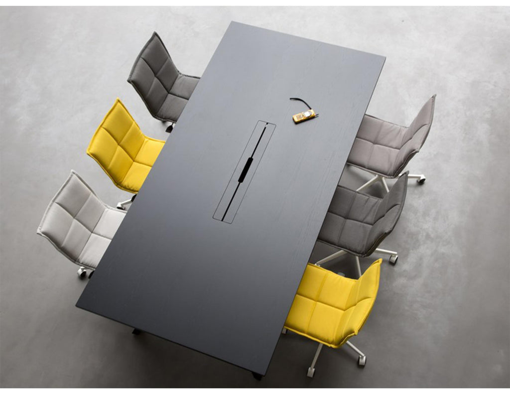 https://a.1stdibscdn.com/inno-lab-za-swivel-adjustable-chair-designed-by-harri-korhonen-for-sale-picture-6/f_44652/f_230100821617847922919/inno_conference_master.jpg