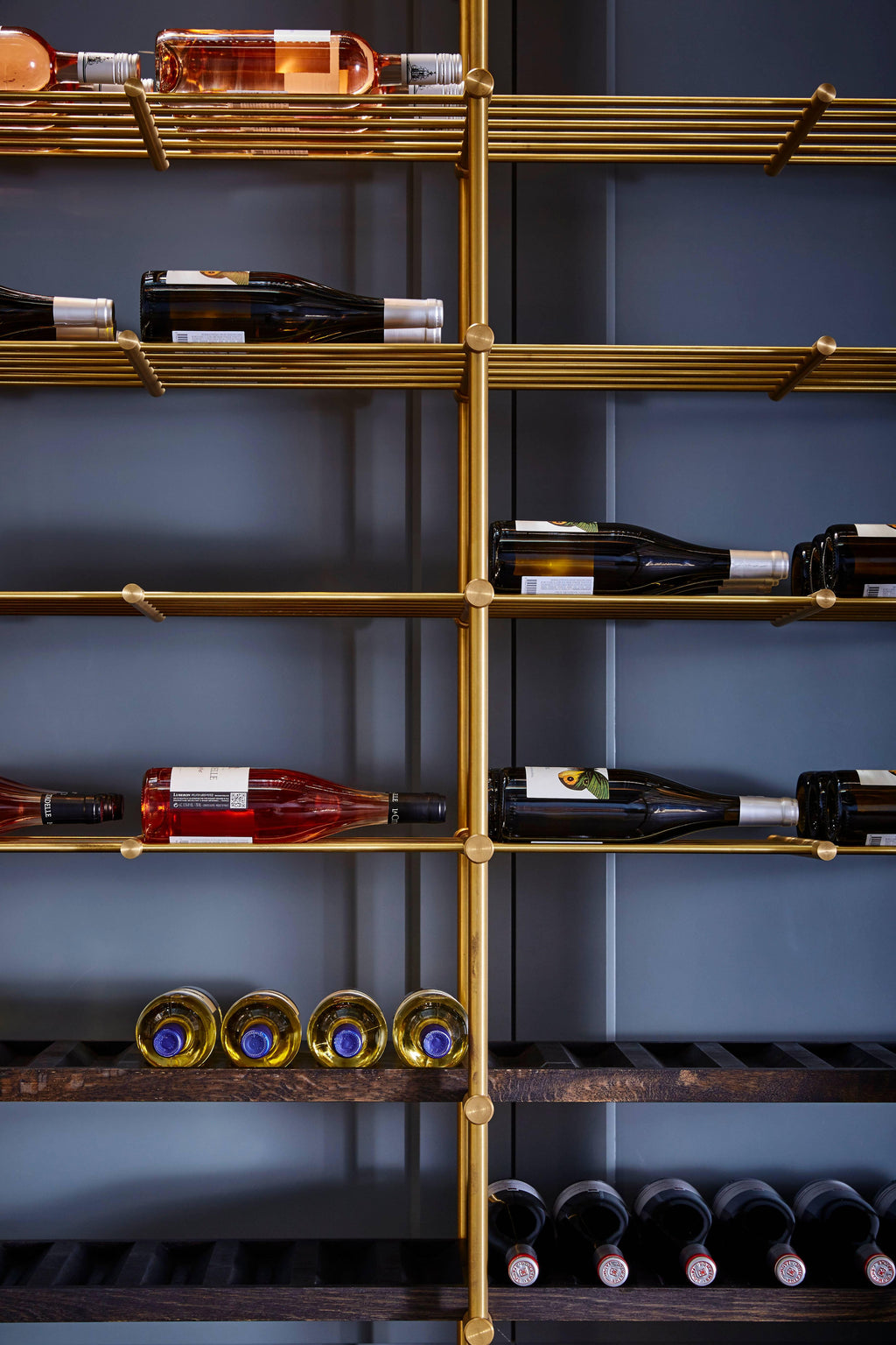 https://a.1stdibscdn.com/archivesE/upload/f_28333/f_80991631502128881710/interior_racks_in_wood_and_metal_front_view_master.jpg